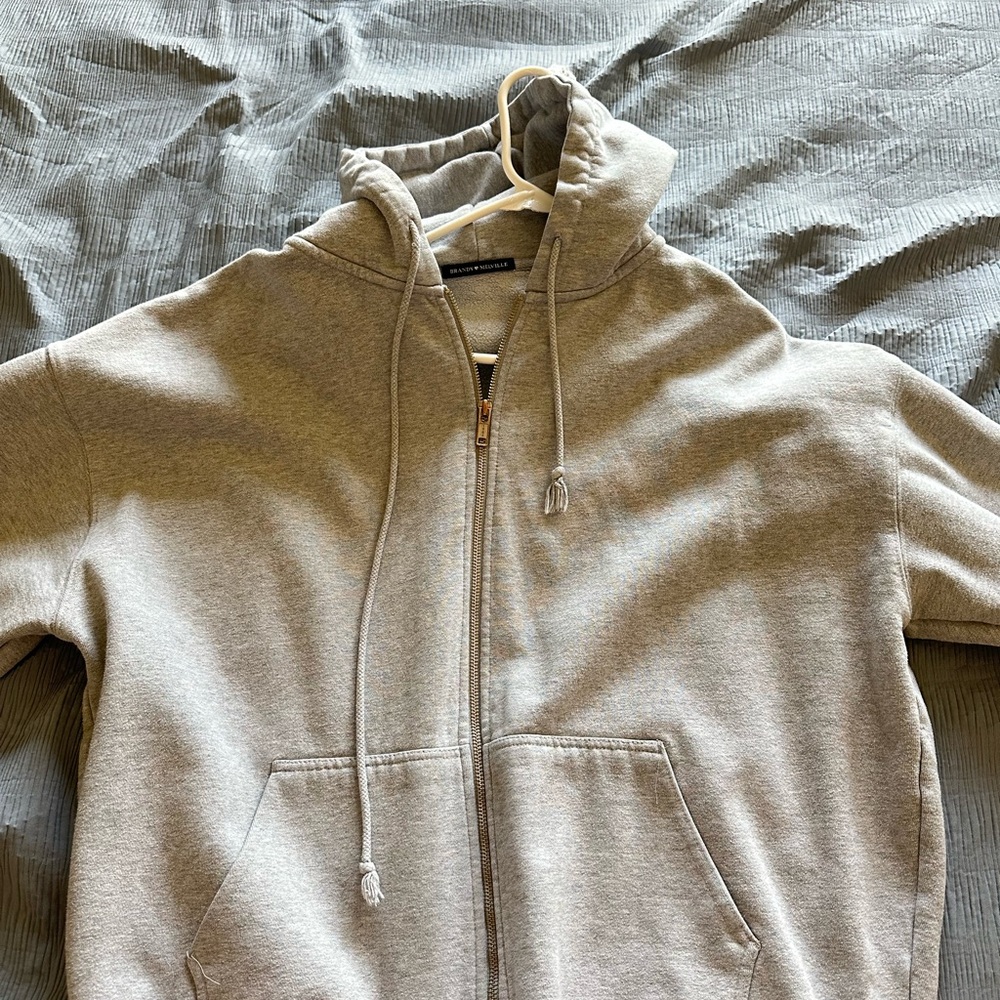 Brandy Melville Light Gray Zip-Up Sweater
